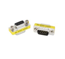 DB9-Stecker-auf-Buchse-Adapter