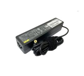 Fujitsu 65W - 2,5 Adapter