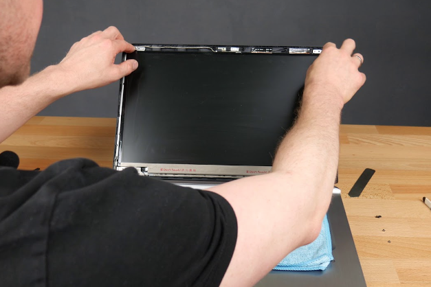 HP Laptop startet nicht